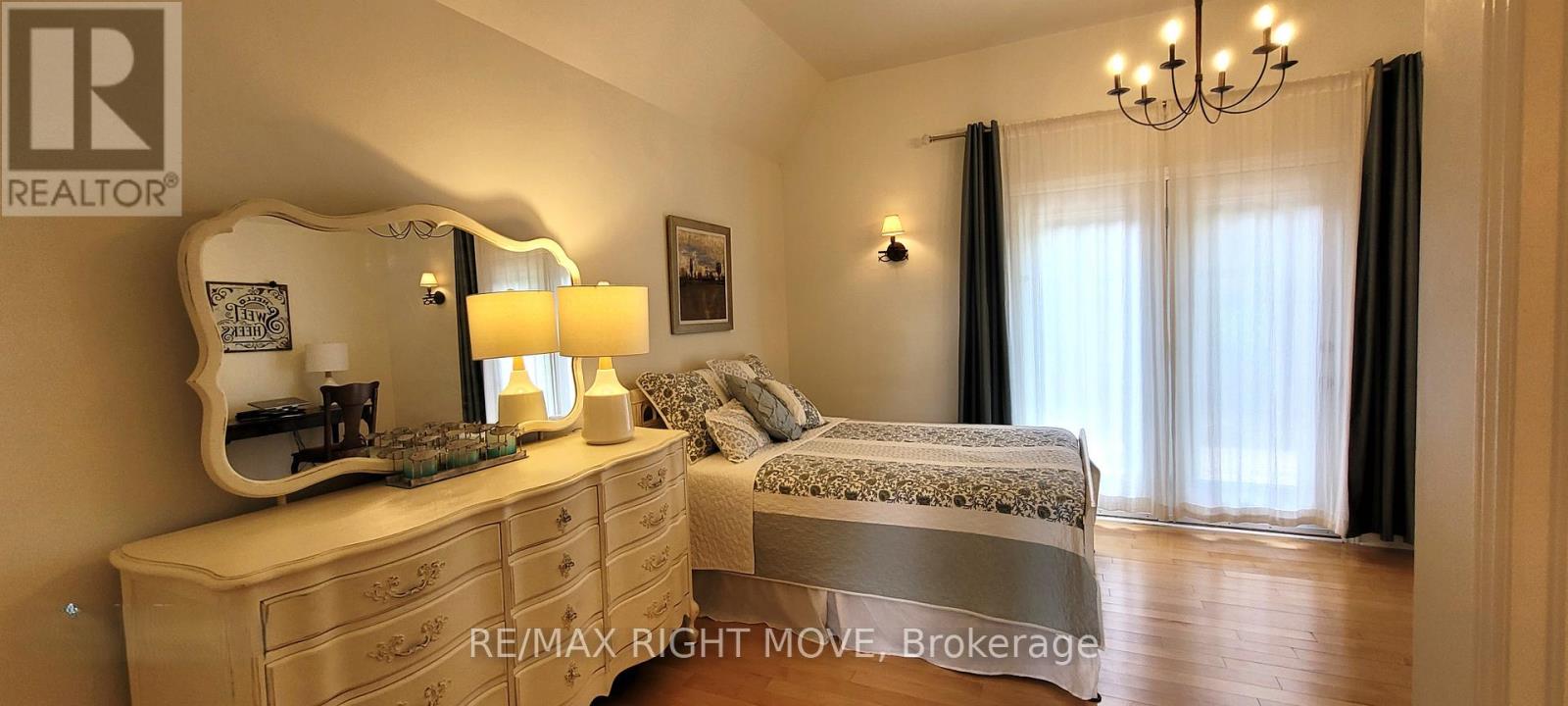 3528 Glenhaven Beach Road, Innisfil, Ontario  L9S 2Z3 - Photo 25 - N12800404