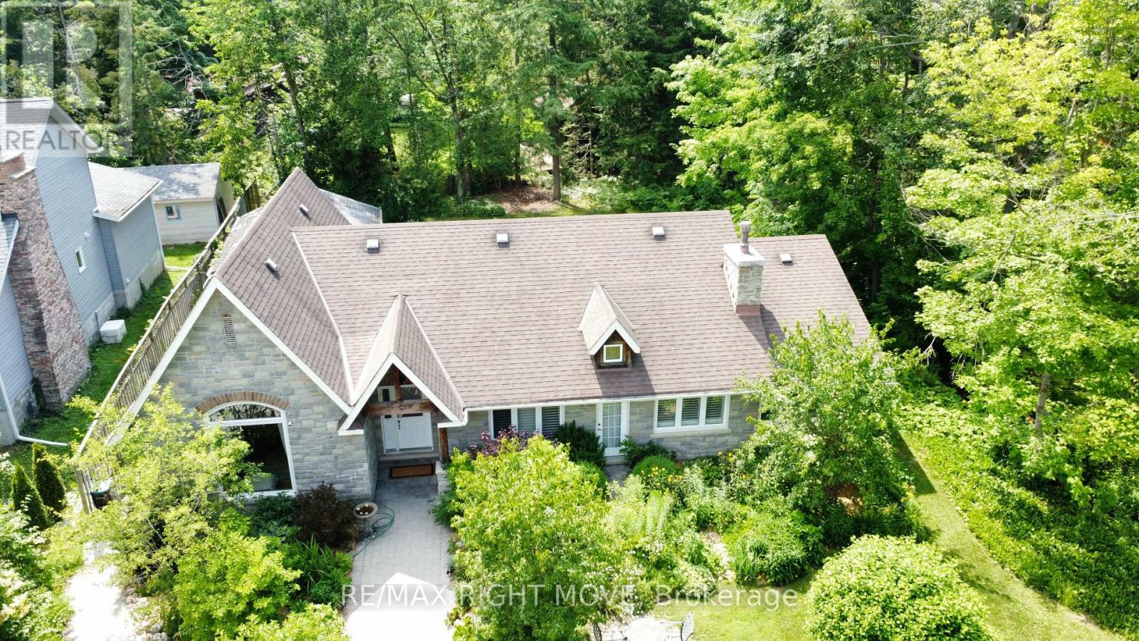 3528 Glenhaven Beach Road, Innisfil, Ontario  L9S 2Z3 - Photo 5 - N12800404