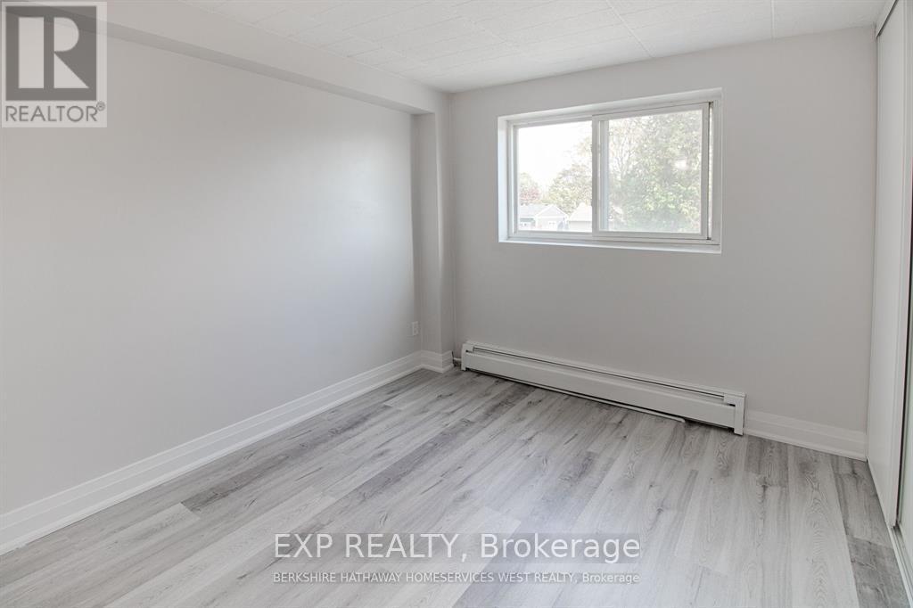 15 - 6287 O'neil Street, Niagara Falls, Ontario  L2J 1M6 - Photo 6 - X12800396