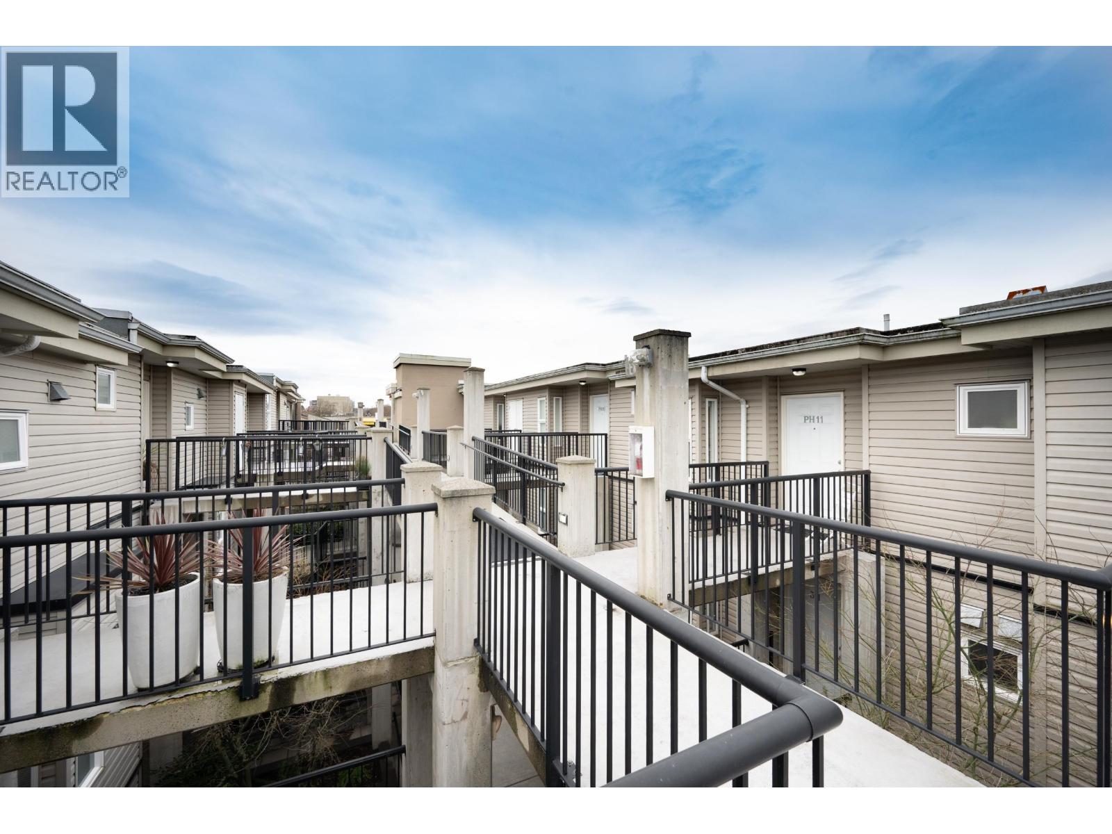 Ph11 2265 E Hastings Street, Vancouver, British Columbia  V5L 1V3 - Photo 5 - R3091508