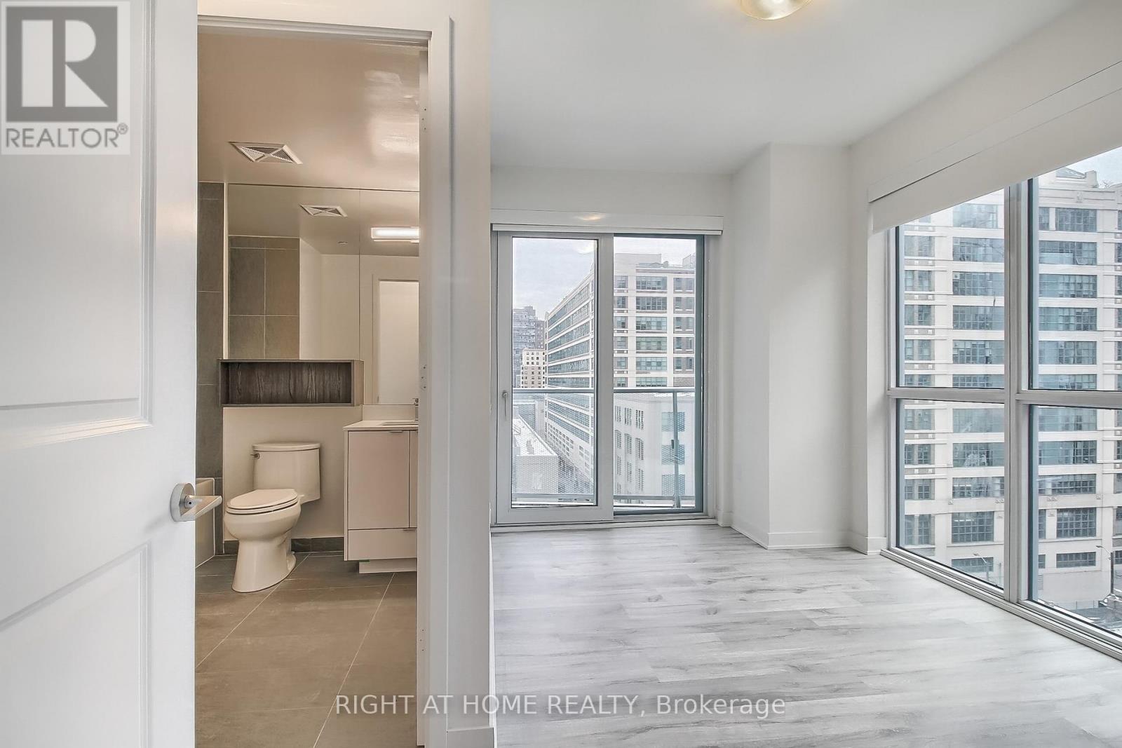 804 - 100 Dalhousie Street, Toronto, Ontario  M5B 0C7 - Photo 17 - C12800440