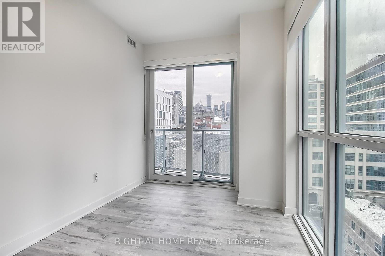 804 - 100 Dalhousie Street, Toronto, Ontario  M5B 0C7 - Photo 18 - C12800440