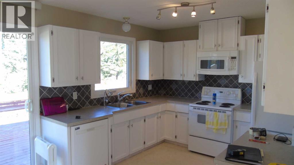 645 26 Street, Fort Macleod, Alberta  T0L 0Z0 - Photo 11 - A2264737