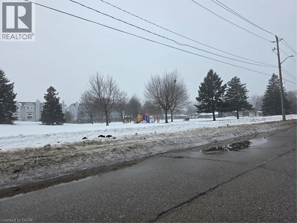 565 Greenfield Avenue Unit# 106, Kitchener, Ontario  N2C 2P3 - Photo 37 - 40805366