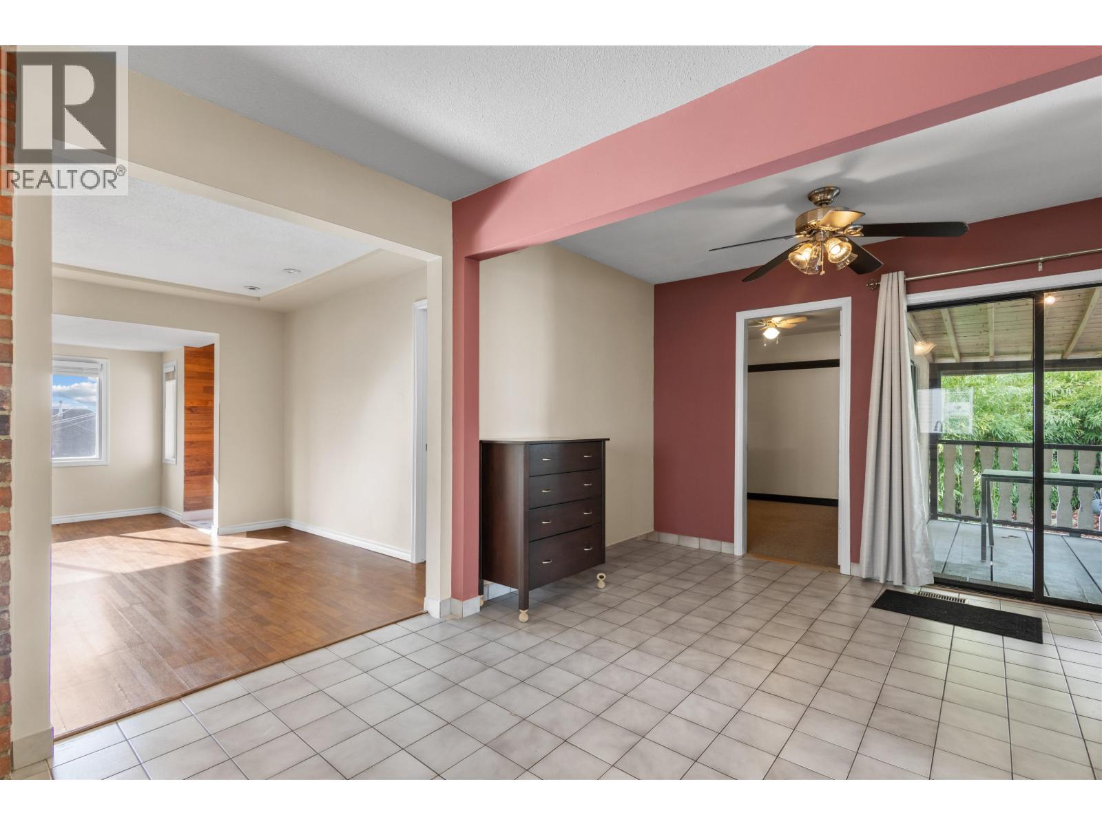 1111 Cartier Avenue, Coquitlam, British Columbia  V3K 2C1 - Photo 7 - R3091048