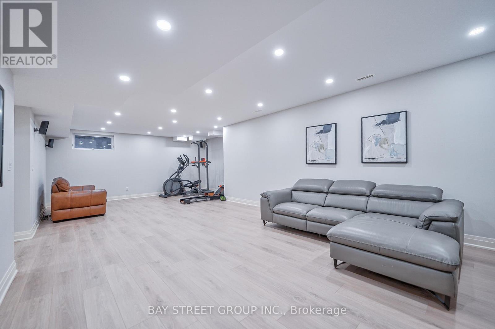 80 Churchill Avenue, Toronto, Ontario  M2N 1Y9 - Photo 37 - C12800444