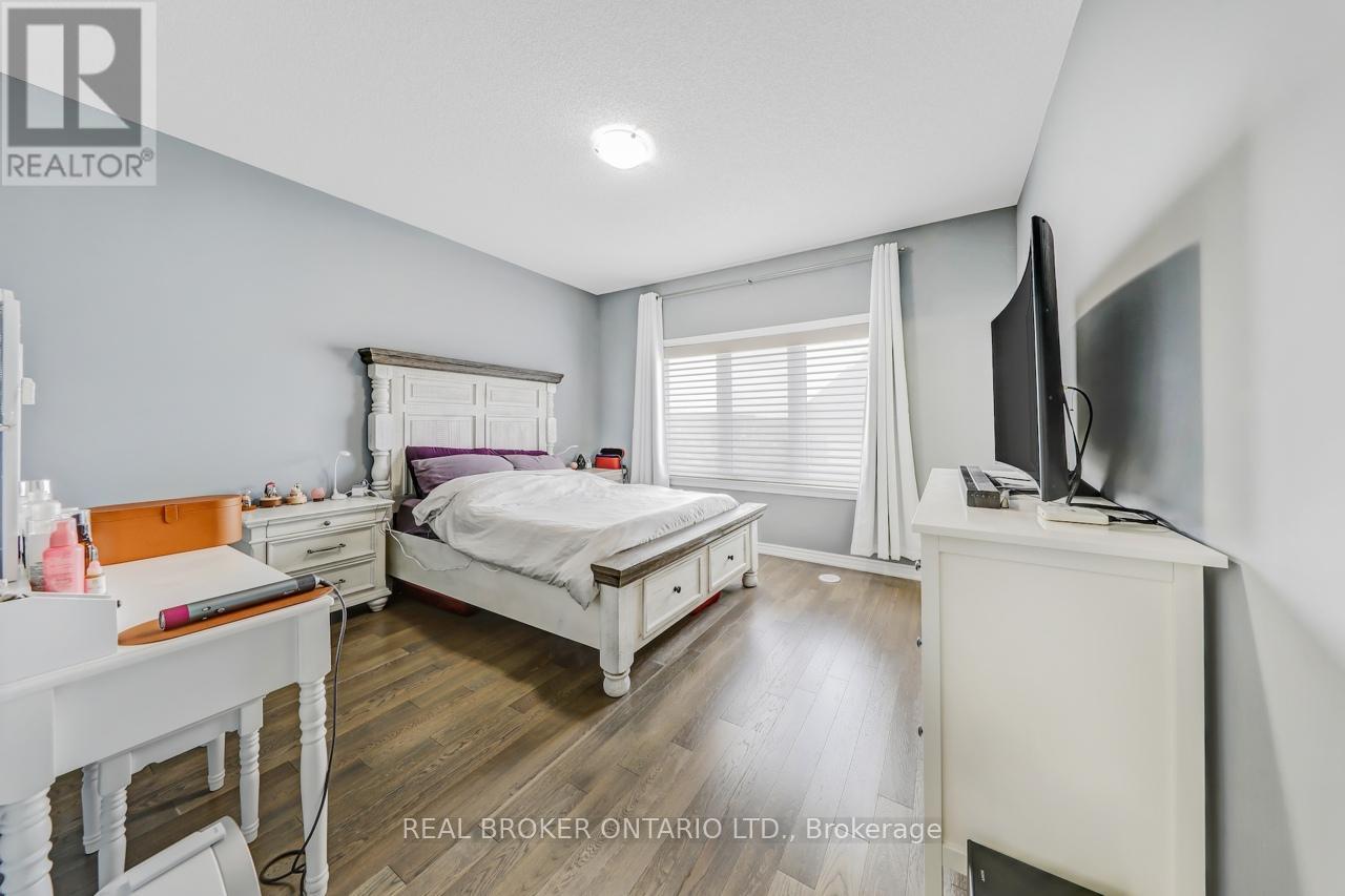 10937 Victoria Square Boulevard, Markham, Ontario  L6C 0Z3 - Photo 23 - N12800460