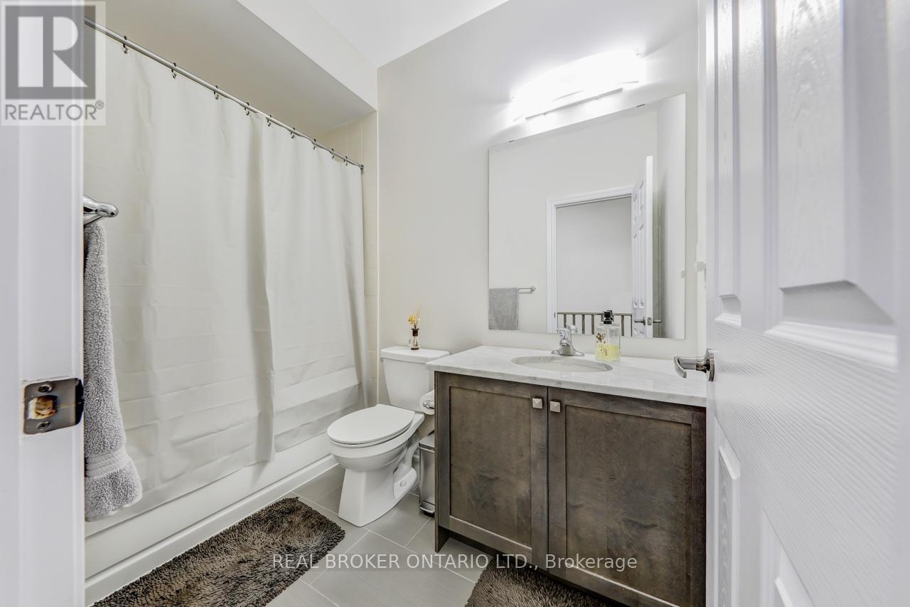 10937 Victoria Square Boulevard, Markham, Ontario  L6C 0Z3 - Photo 29 - N12800460