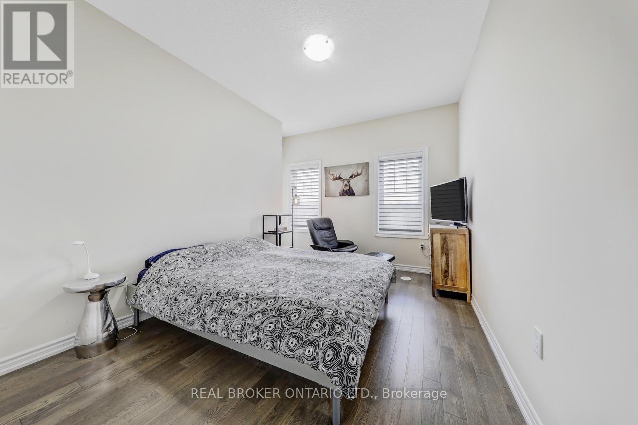 10937 Victoria Square Boulevard, Markham, Ontario  L6C 0Z3 - Photo 31 - N12800460