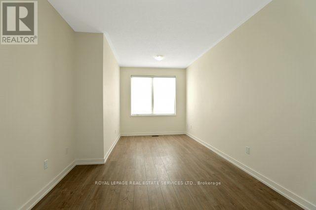 205 Fowley Drive, Oakville, Ontario  L6H 0P4 - Photo 14 - W12800448