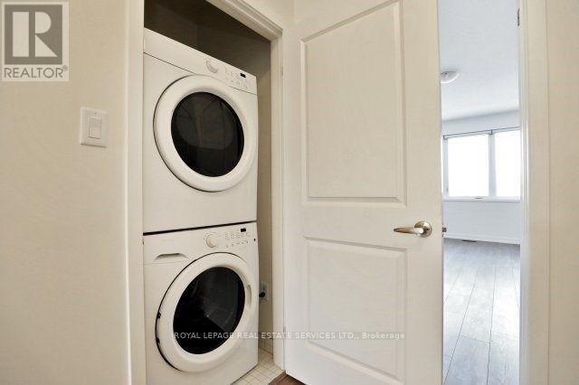 205 Fowley Drive, Oakville, Ontario  L6H 0P4 - Photo 16 - W12800448