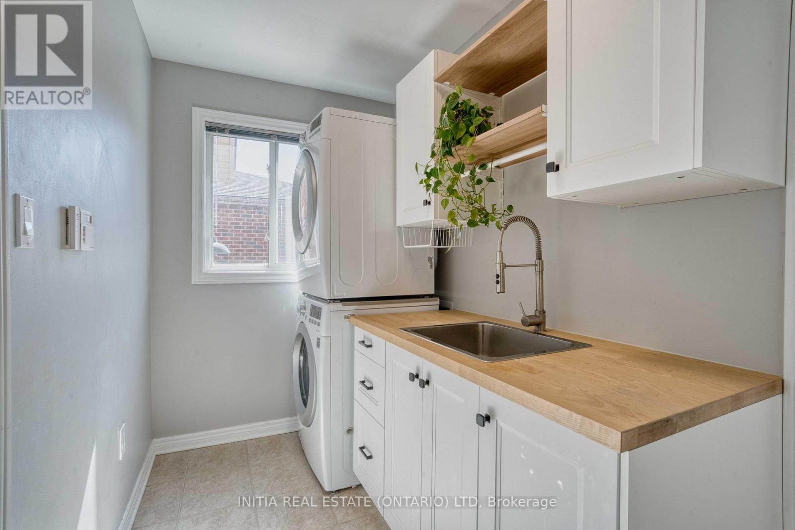 2021 Lumb Court, London North, Ontario  N6G 5J4 - Photo 21 - X12800482