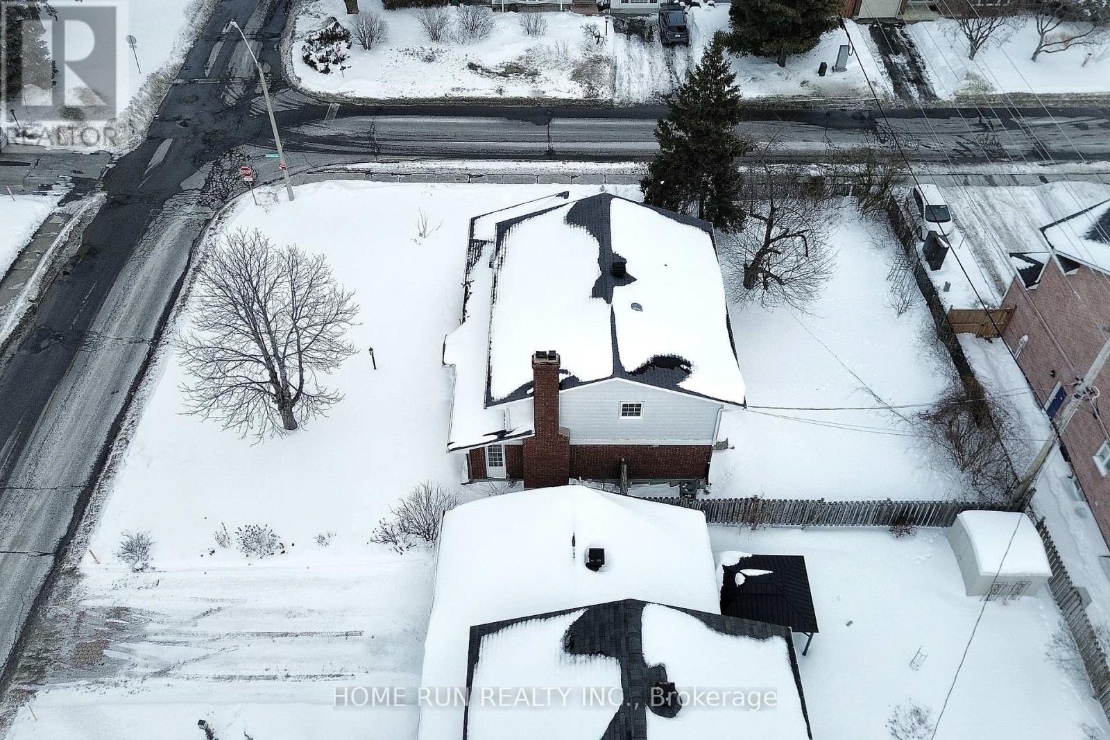 79 Beaver Ridge, Ottawa, Ontario  K2E 6E2 - Photo 5 - X12800472