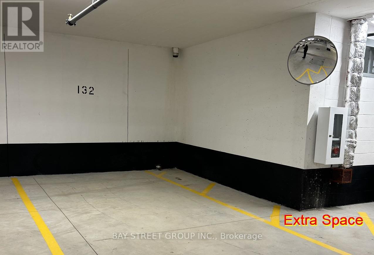 817 - 50 Dunfield Avenue, Toronto, Ontario  M4S 0E4 - Photo 16 - C12800464