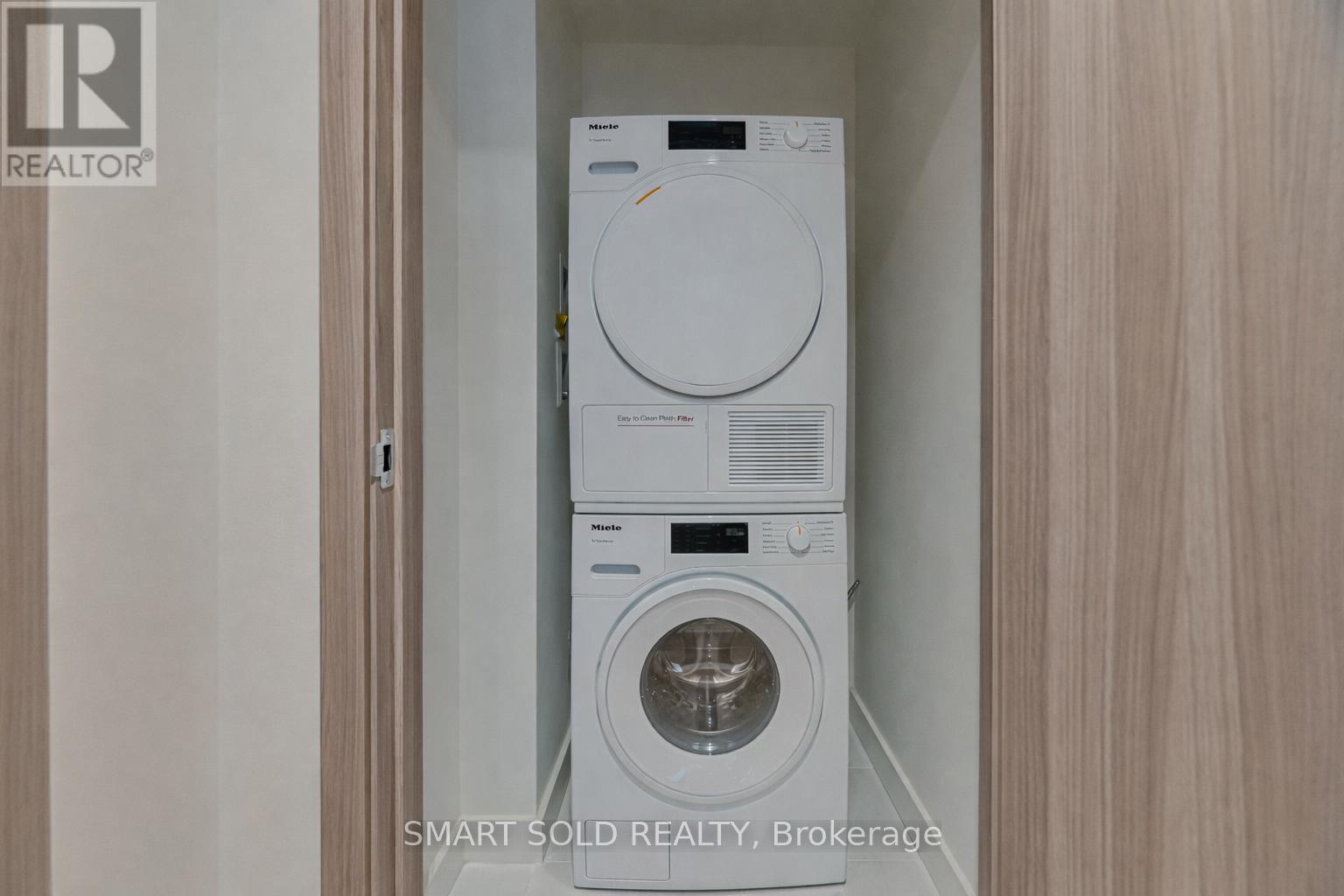 3509 - 85 Mcmahon Drive, Toronto, Ontario  M2K 0H1 - Photo 11 - C12800478