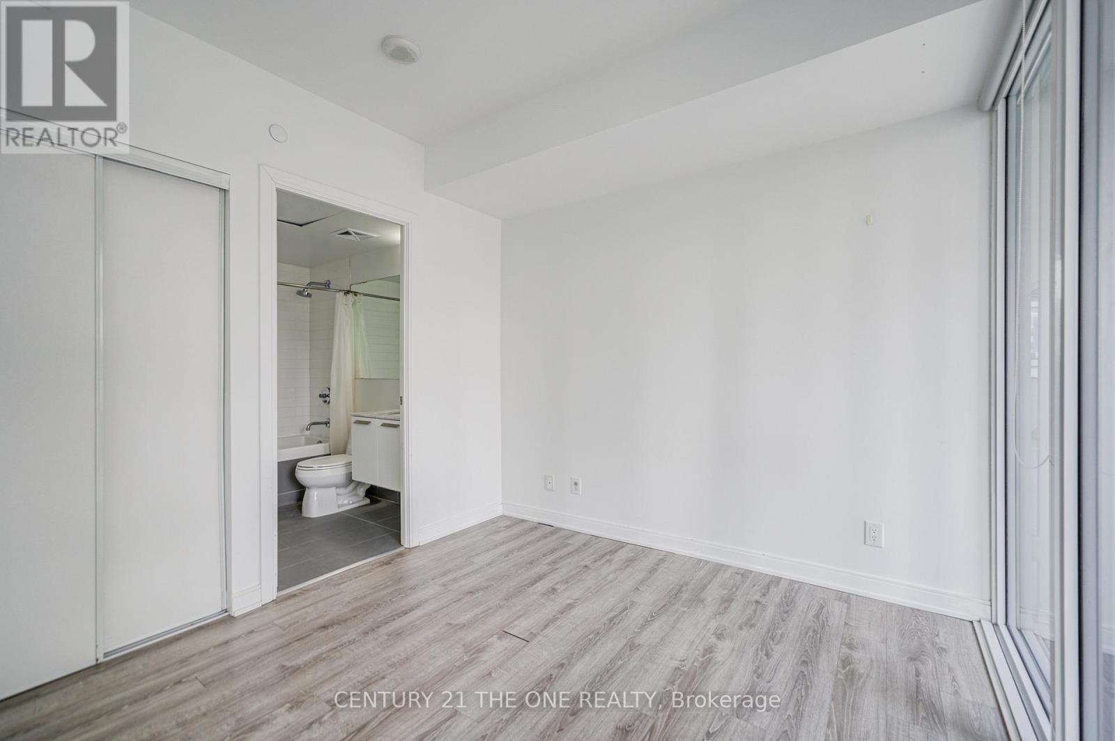 902 - 42 Charles Street E, Toronto, Ontario  M4Y 0B7 - Photo 18 - C12800492