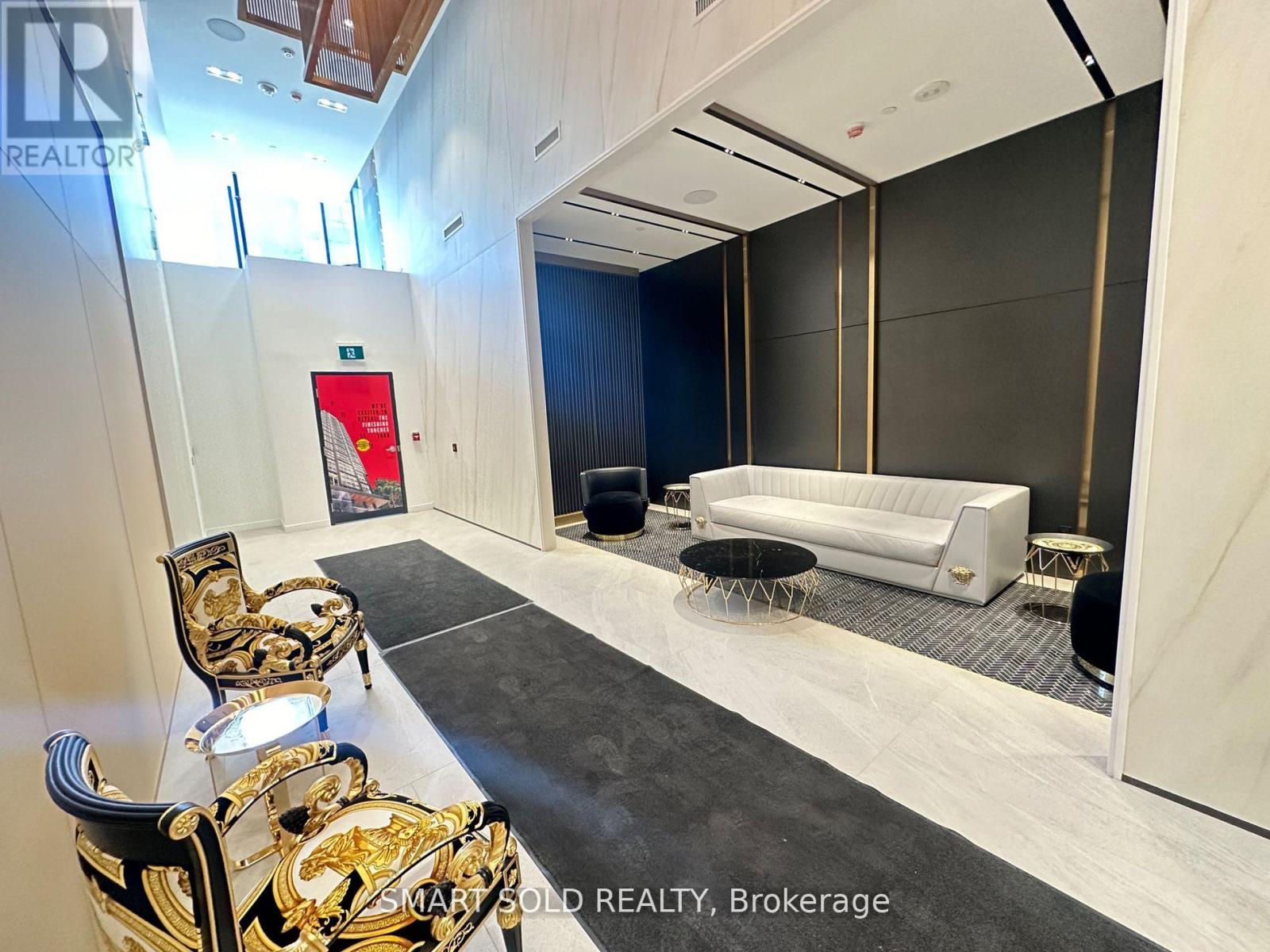 708 - 319 Jarvis Street, Toronto, Ontario  M5B 2C2 - Photo 2 - C12800502