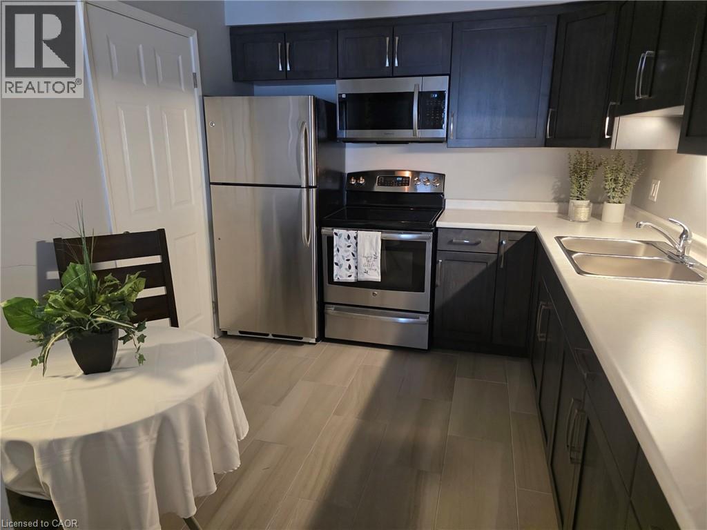 565 Greenfield Avenue Unit# 106, Kitchener, Ontario  N2C 2P3 - Photo 11 - 40805366