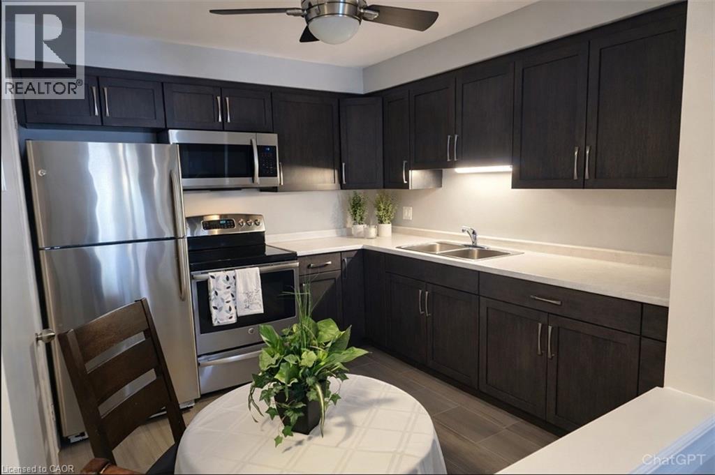 565 Greenfield Avenue Unit# 106, Kitchener, Ontario  N2C 2P3 - Photo 2 - 40805366