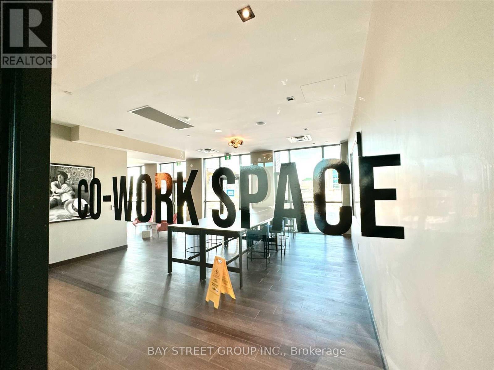 2108 - 38 Honeycrisp Crescent, Vaughan, Ontario  L4K 0M8 - Photo 24 - N12800494