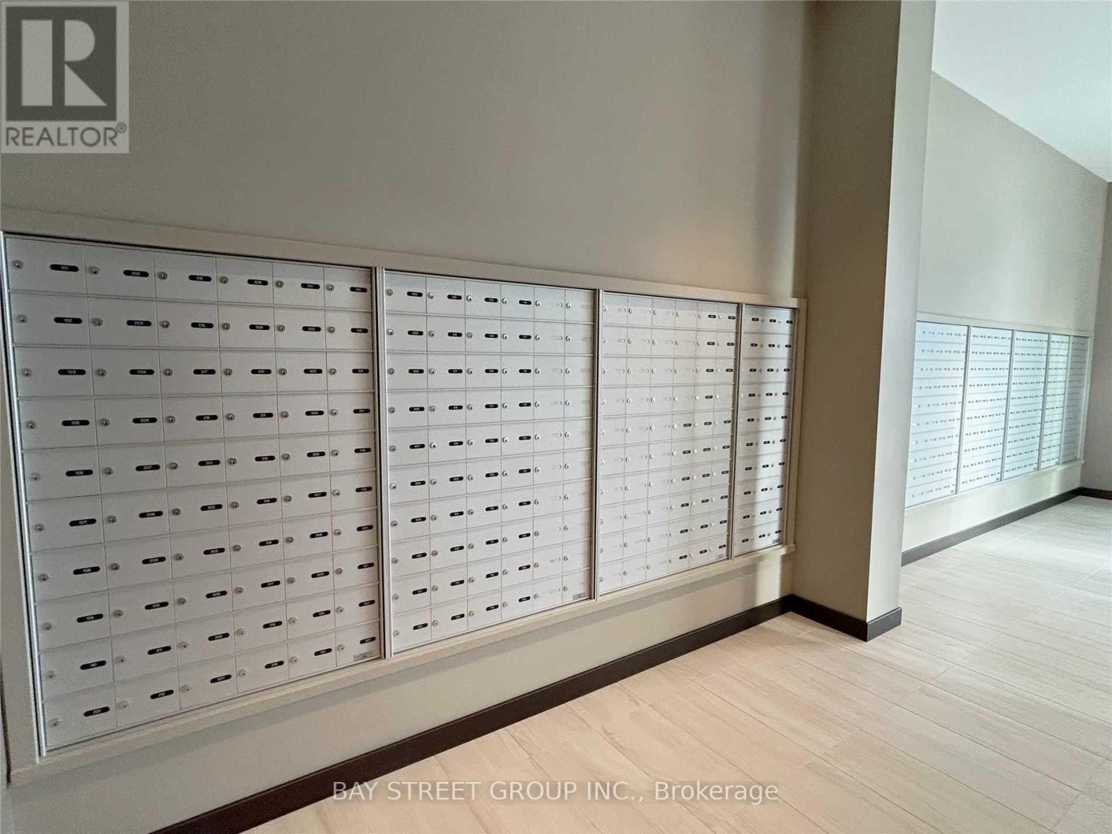 2108 - 38 Honeycrisp Crescent, Vaughan, Ontario  L4K 0M8 - Photo 4 - N12800494