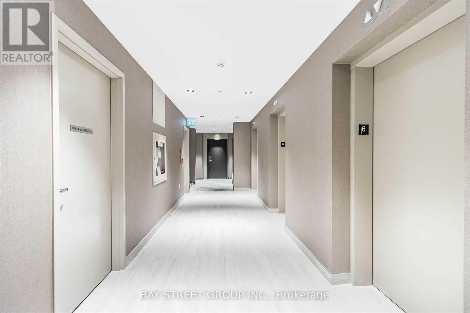 2108 - 38 Honeycrisp Crescent, Vaughan, Ontario  L4K 0M8 - Photo 5 - N12800494