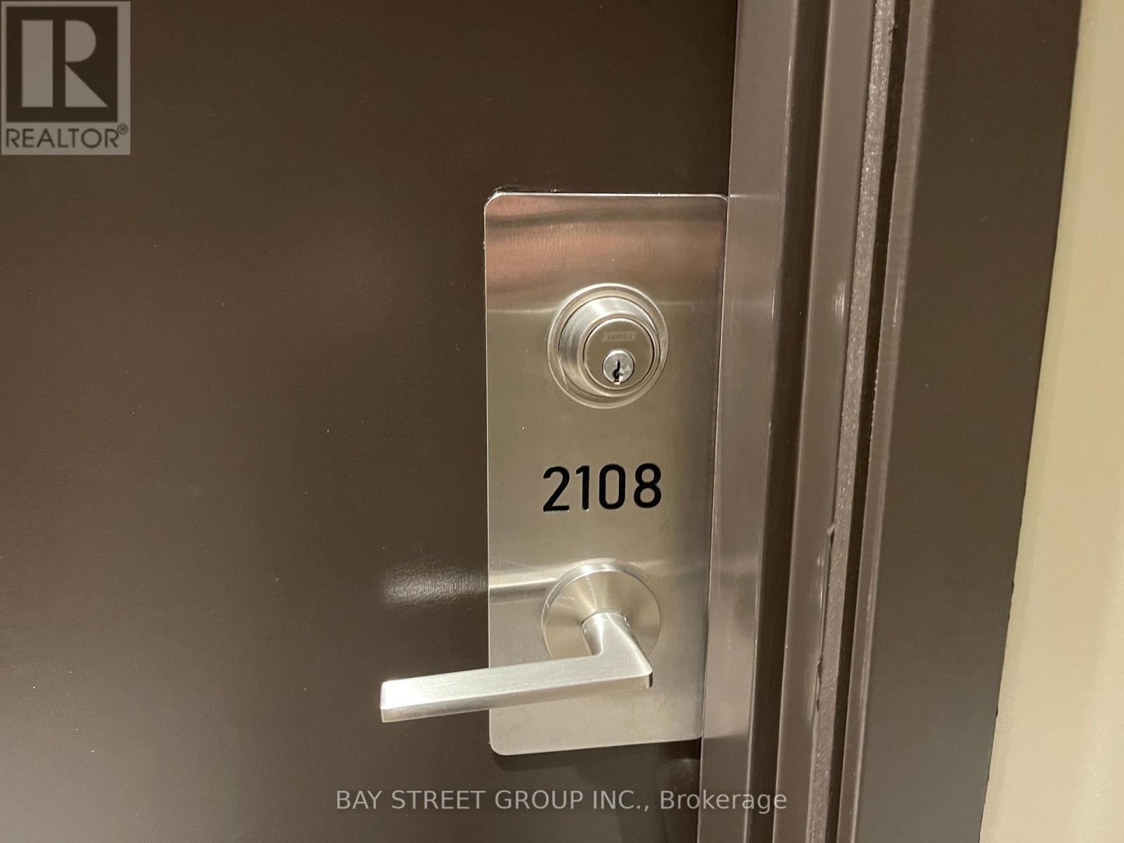 2108 - 38 Honeycrisp Crescent, Vaughan, Ontario  L4K 0M8 - Photo 6 - N12800494