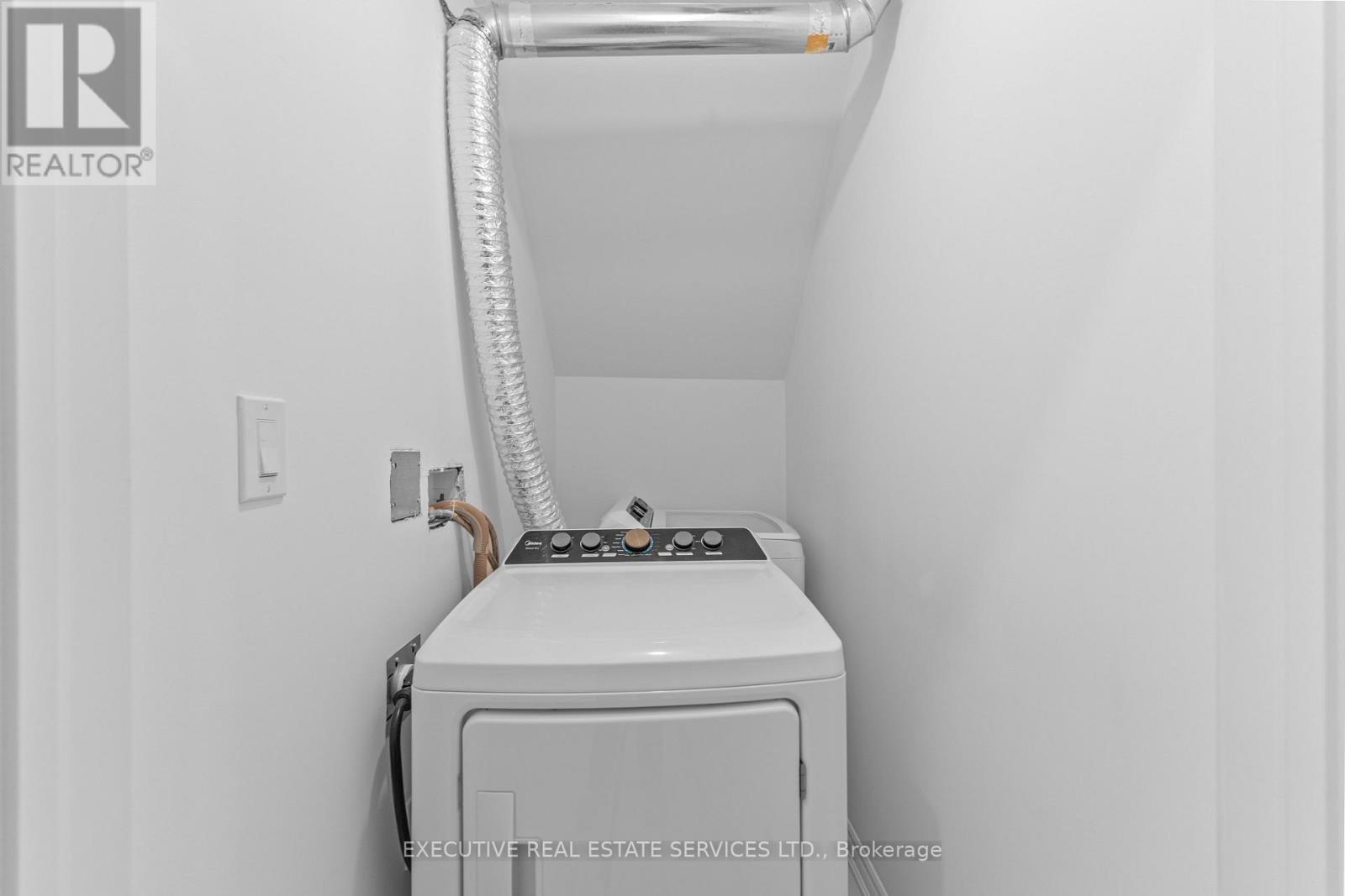 13 Ormand Terrace, Caledon, Ontario  L7C 4E5 - Photo 10 - W12800470