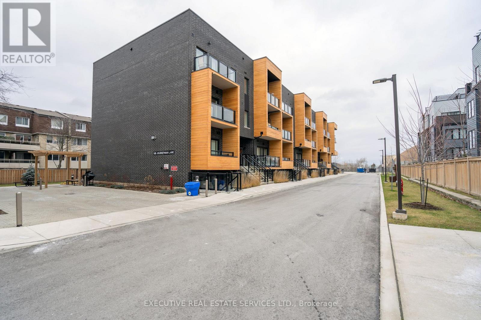 226 - 1145 JOURNEYMAN LANE, Mississauga, Ontario