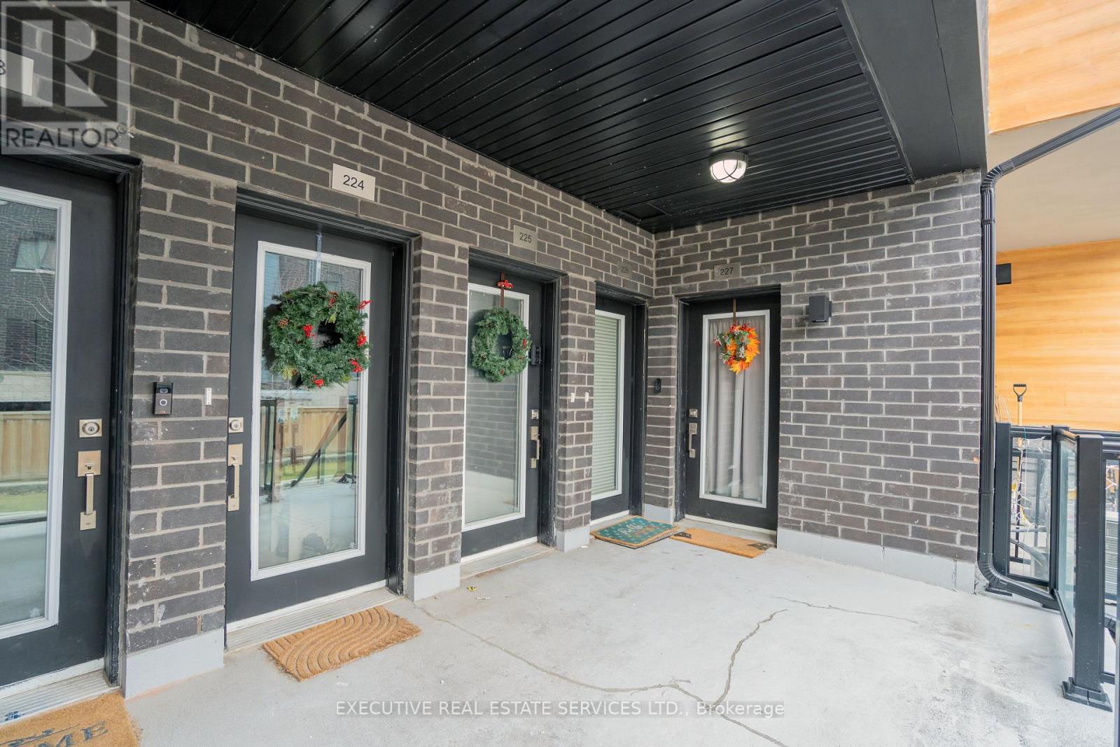 226 - 1145 Journeyman Lane, Mississauga, Ontario  L5J 0B5 - Photo 7 - W12800476