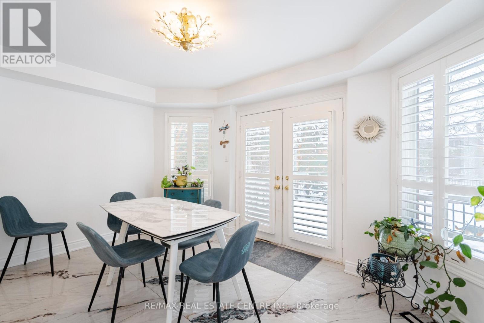 6150 Bankhead Court, Mississauga, Ontario  L5V 1L9 - Photo 18 - W12800510