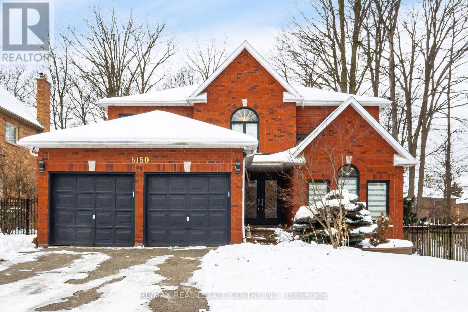 6150 Bankhead Court, Mississauga, Ontario  L5V 1L9 - Photo 2 - W12800510