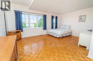 7 Curry Crescent, Halton Hills, Ontario  L7G 5L4 - Photo 19 - W12800518