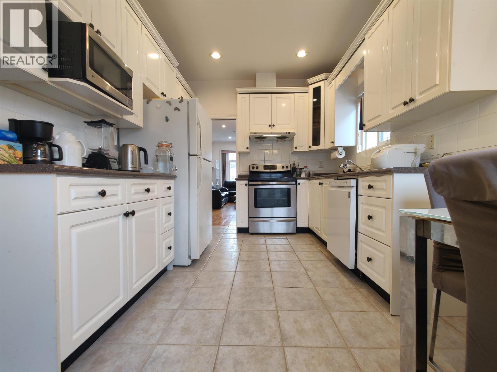 3461 William Street, Vancouver, British Columbia  V5K 2Z5 - Photo 9 - R3090779