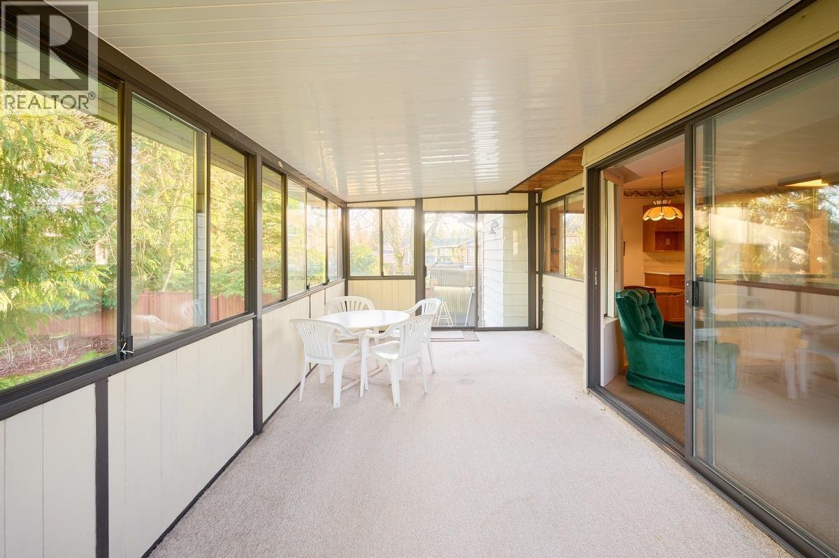 685 Porter Street, Coquitlam, British Columbia  V3J 5B2 - Photo 17 - R3080834