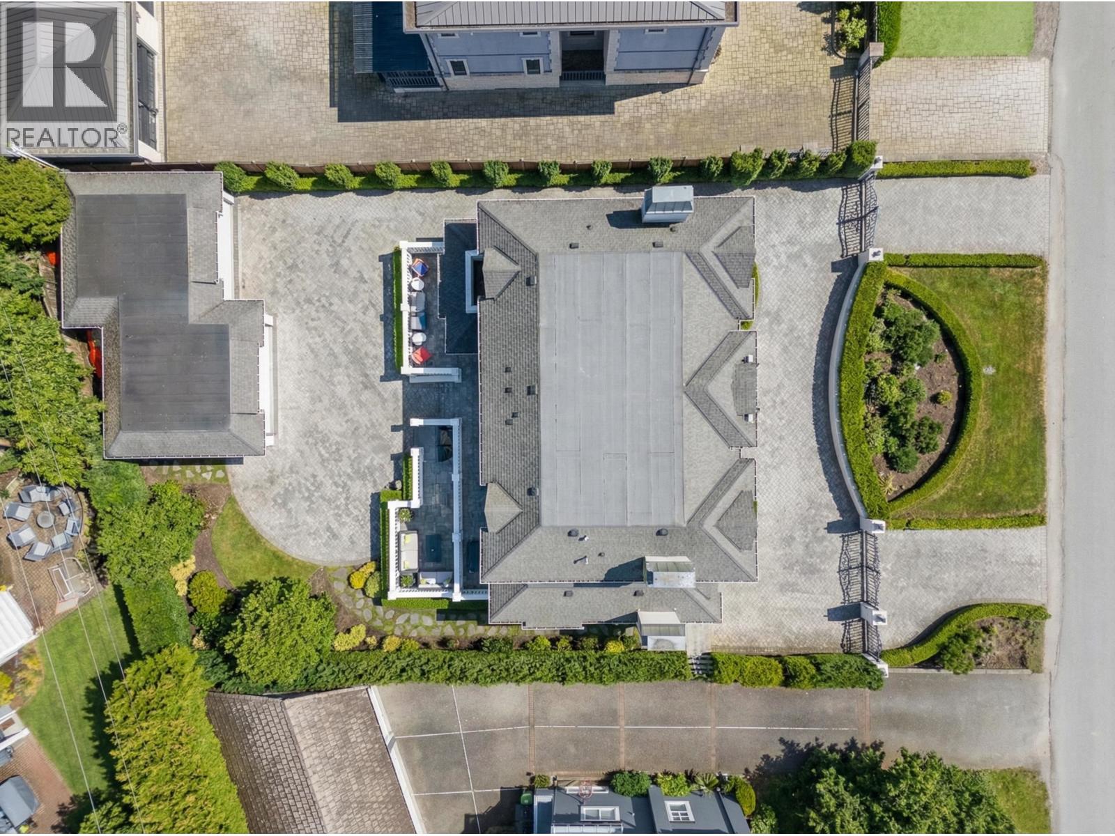 8083 Angus Drive, Vancouver, British Columbia  V6P 5K9 - Photo 3 - R3091474