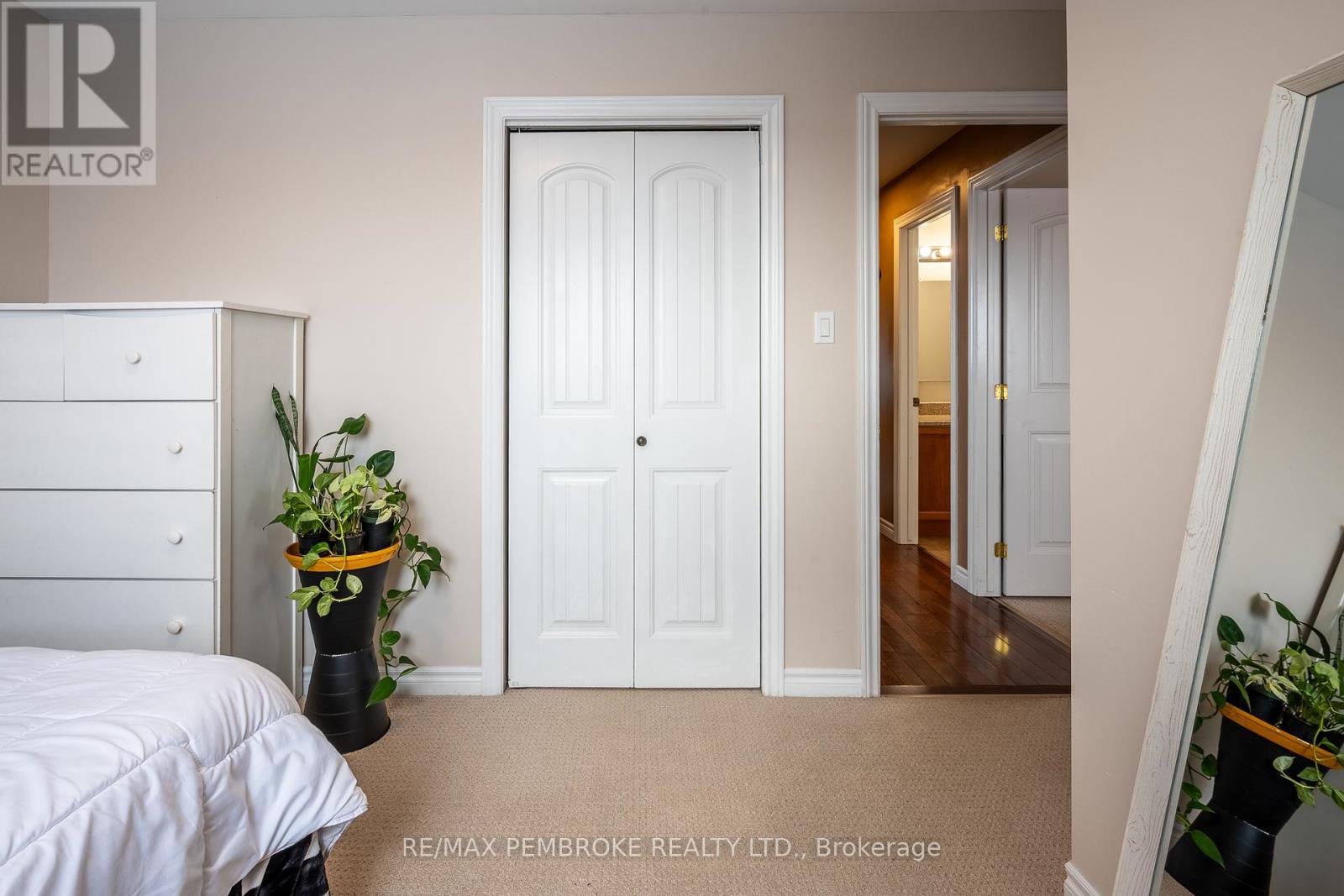 18 Morning Star Street, Petawawa, Ontario  K8H 0A1 - Photo 28 - X12800540