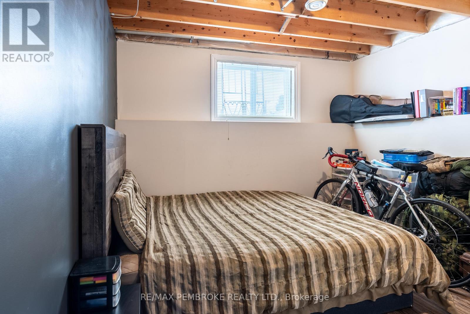 18 Morning Star Street, Petawawa, Ontario  K8H 0A1 - Photo 38 - X12800540