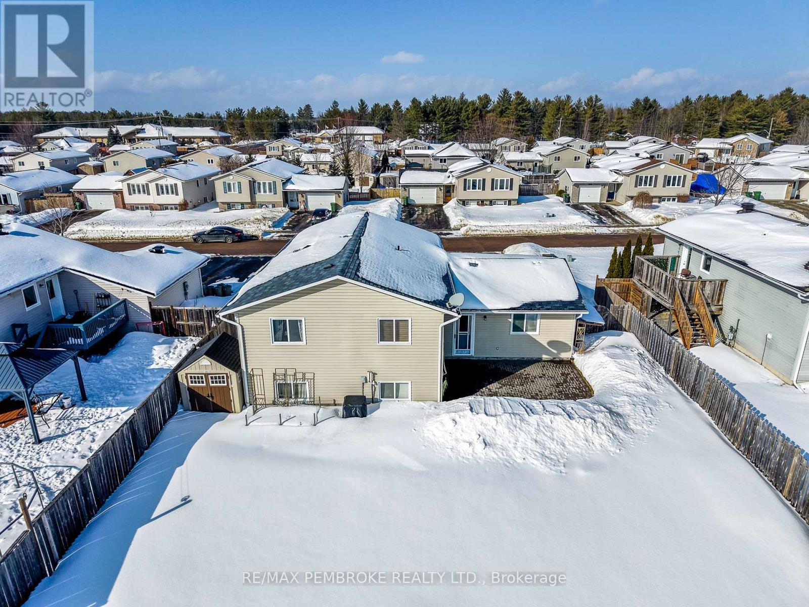 18 Morning Star Street, Petawawa, Ontario  K8H 0A1 - Photo 6 - X12800540