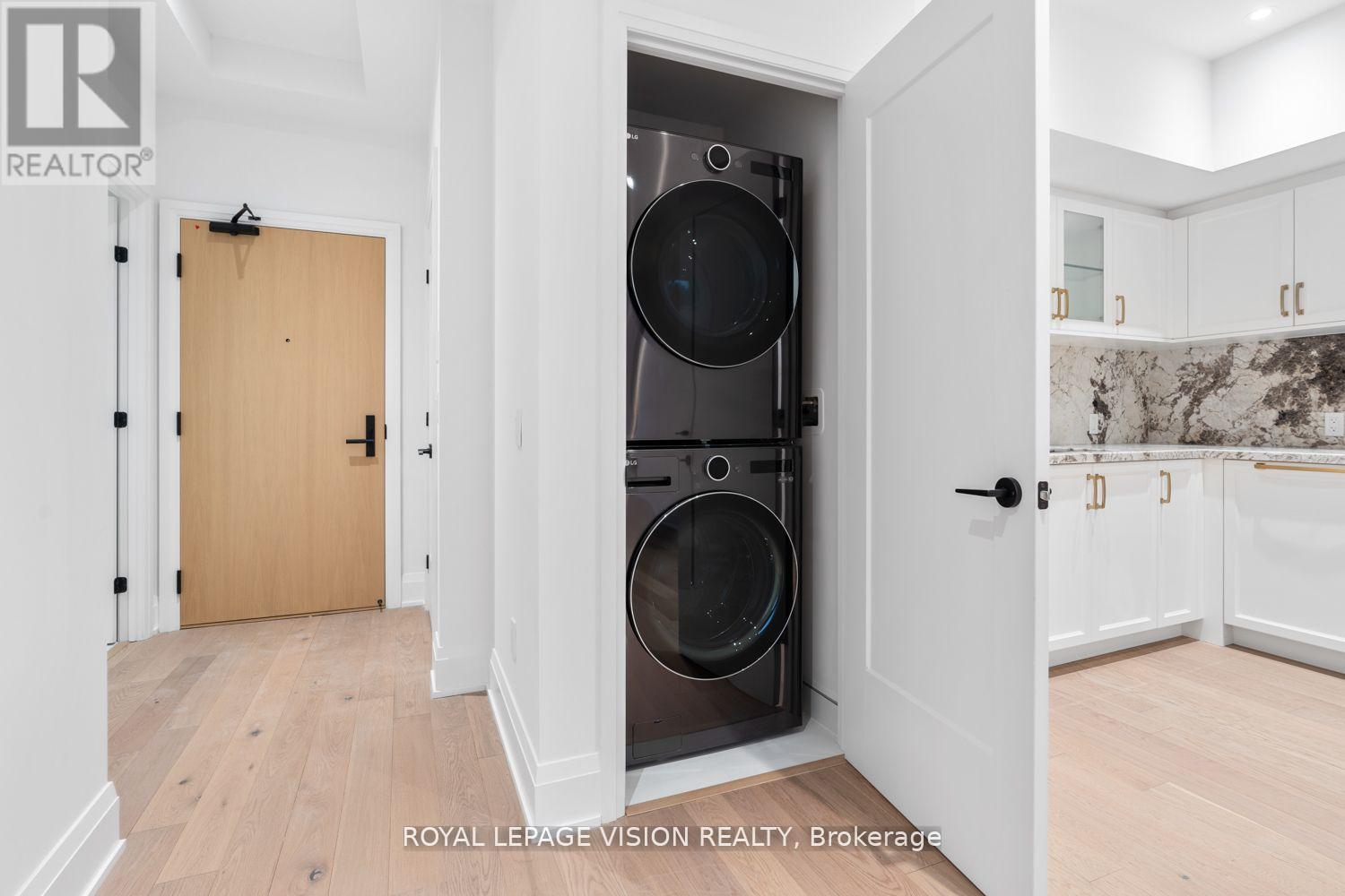 222 - 505 Glencairn Avenue, Toronto, Ontario  M6B 0B2 - Photo 8 - C12800548