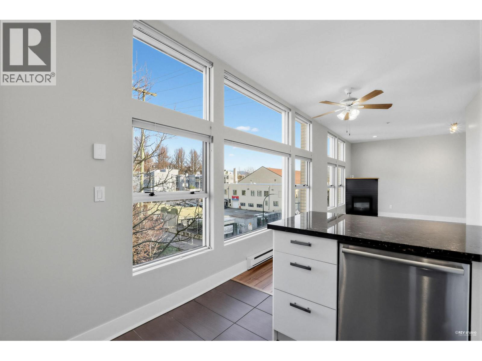 Ph5 2088 W 11th Avenue, Vancouver, British Columbia  V6J 2C9 - Photo 15 - R3091394