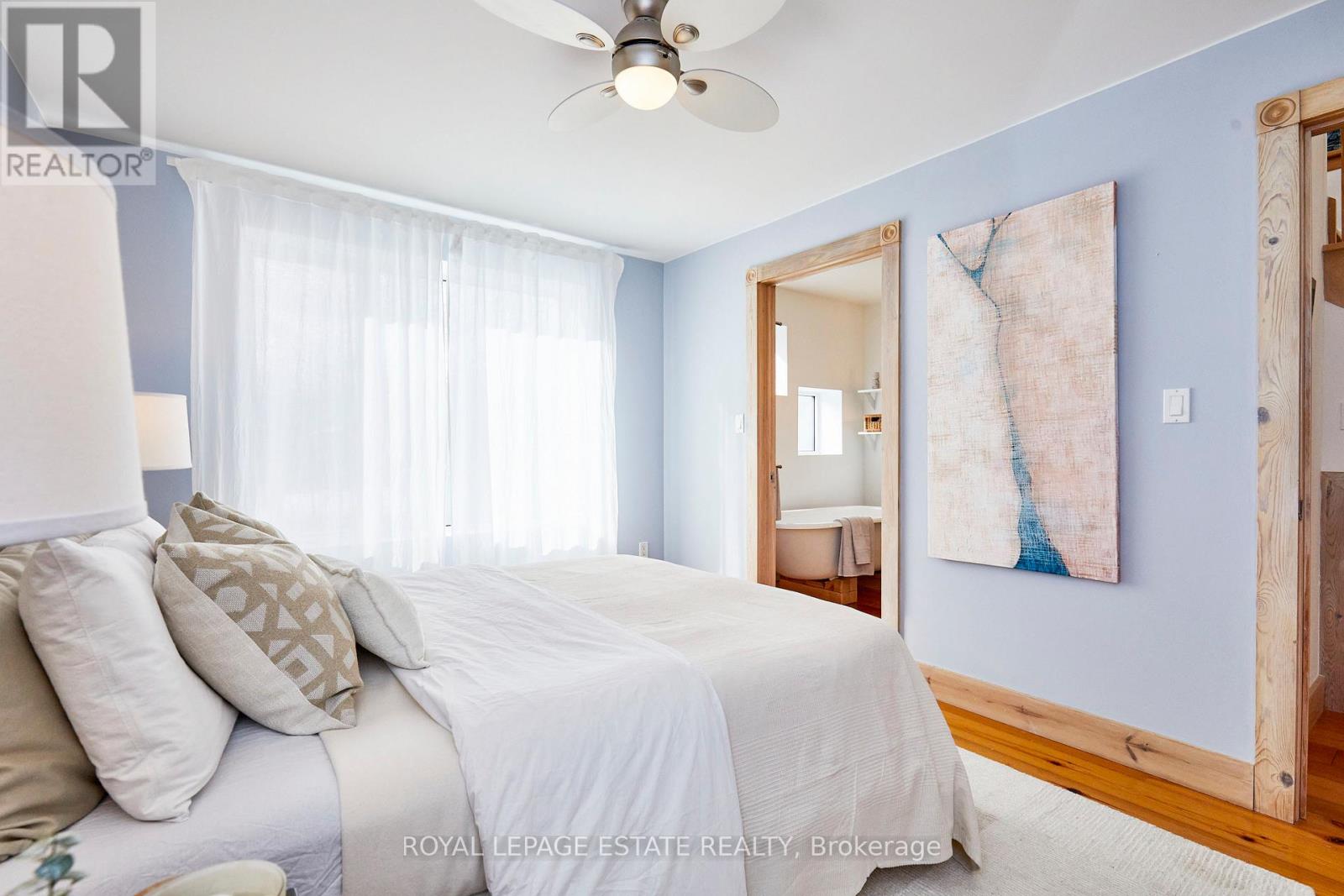 146 Ashdale Avenue, Toronto, Ontario  M4L 2Y9 - Photo 19 - E12800536