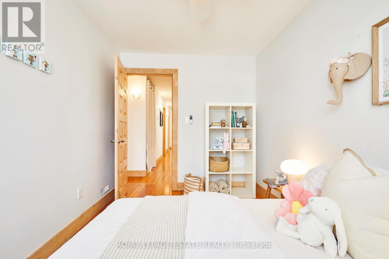 146 Ashdale Avenue, Toronto, Ontario  M4L 2Y9 - Photo 26 - E12800536