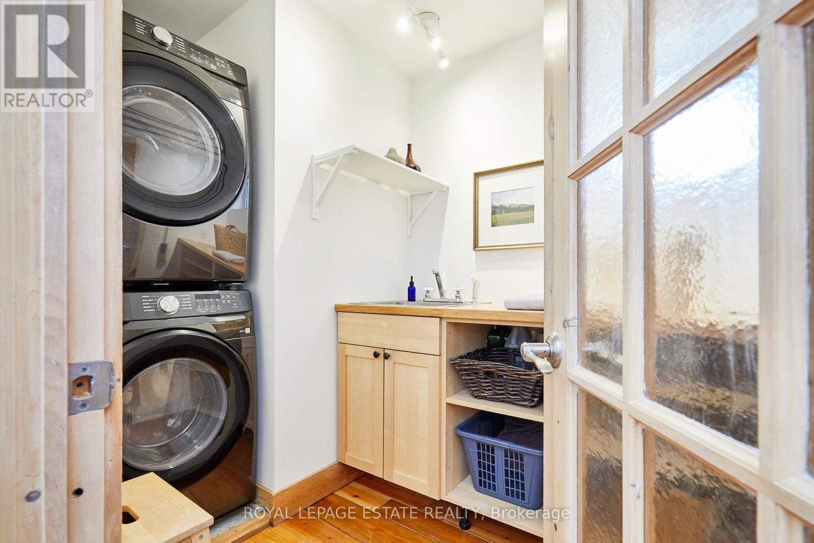 146 Ashdale Avenue, Toronto, Ontario  M4L 2Y9 - Photo 29 - E12800536