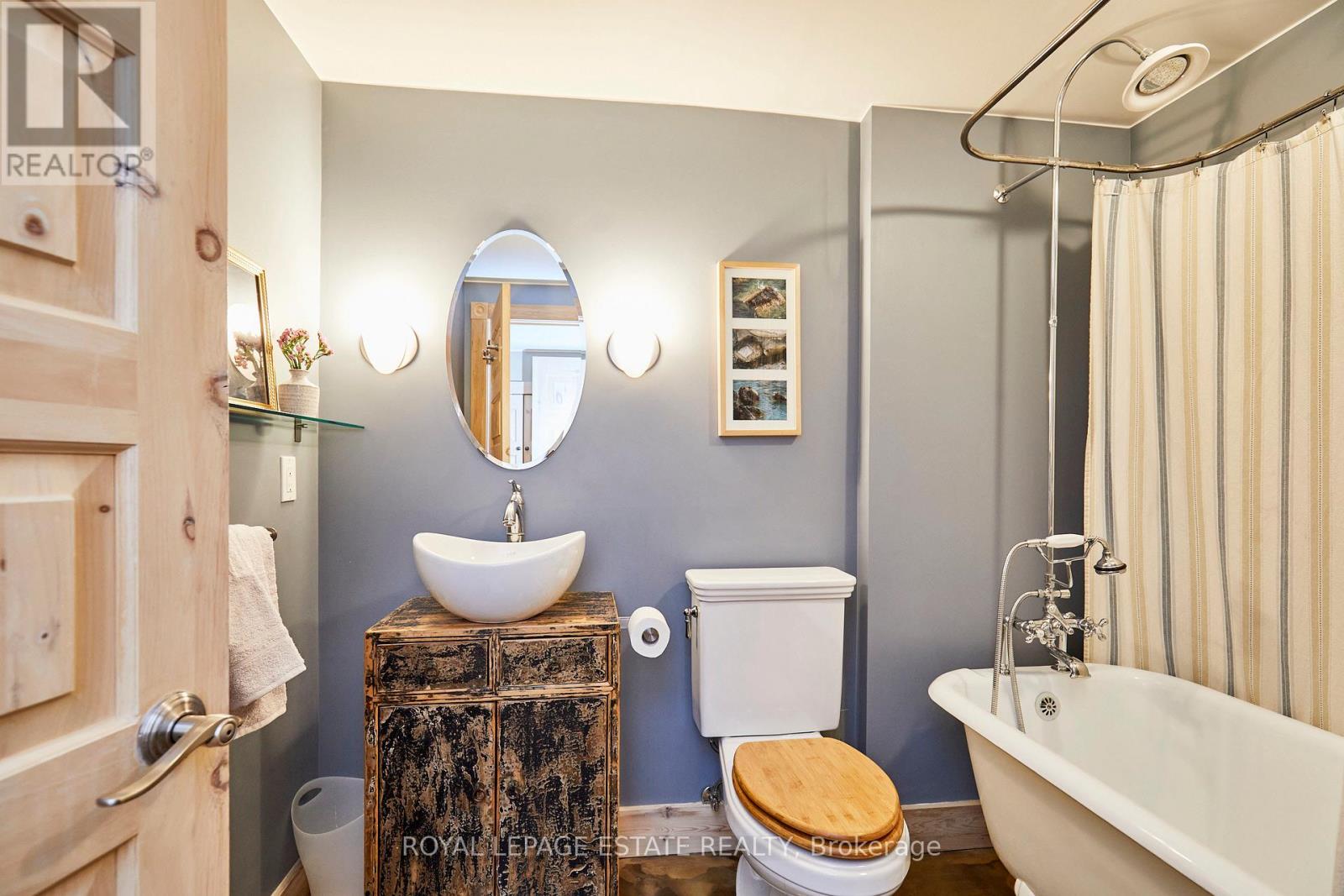 146 Ashdale Avenue, Toronto, Ontario  M4L 2Y9 - Photo 38 - E12800536