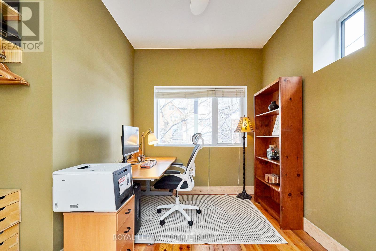 146 Ashdale Avenue, Toronto, Ontario  M4L 2Y9 - Photo 6 - E12800536