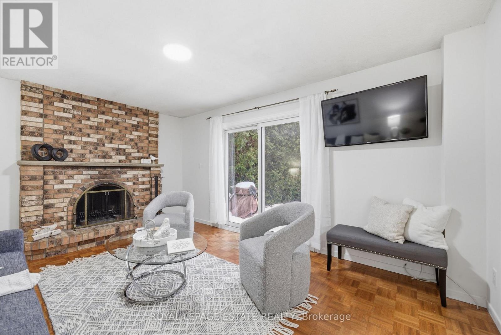 253 Michael Boulevard, Whitby, Ontario  L1N 5B2 - Photo 12 - E12800538