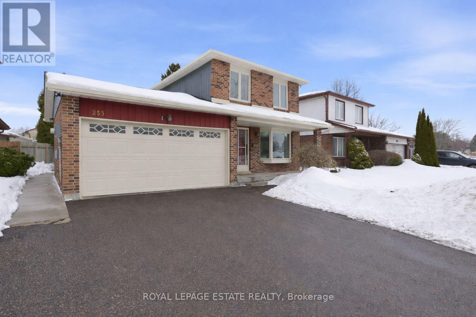 253 Michael Boulevard, Whitby, Ontario  L1N 5B2 - Photo 2 - E12800538