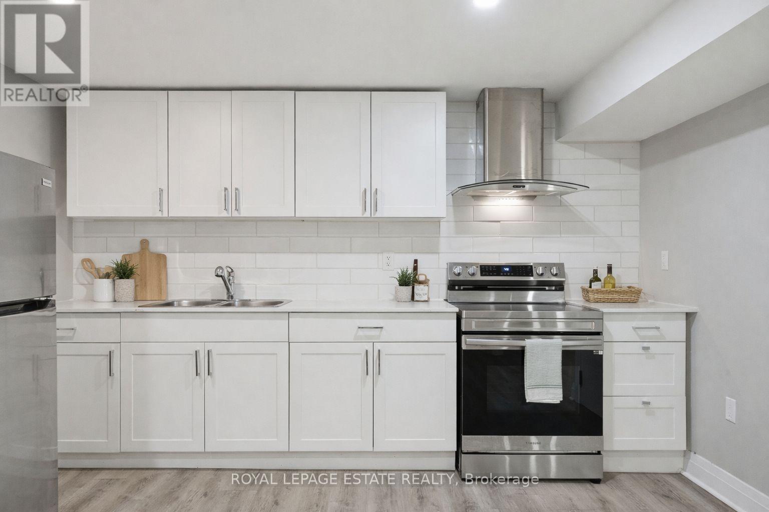 253 Michael Boulevard, Whitby, Ontario  L1N 5B2 - Photo 25 - E12800538