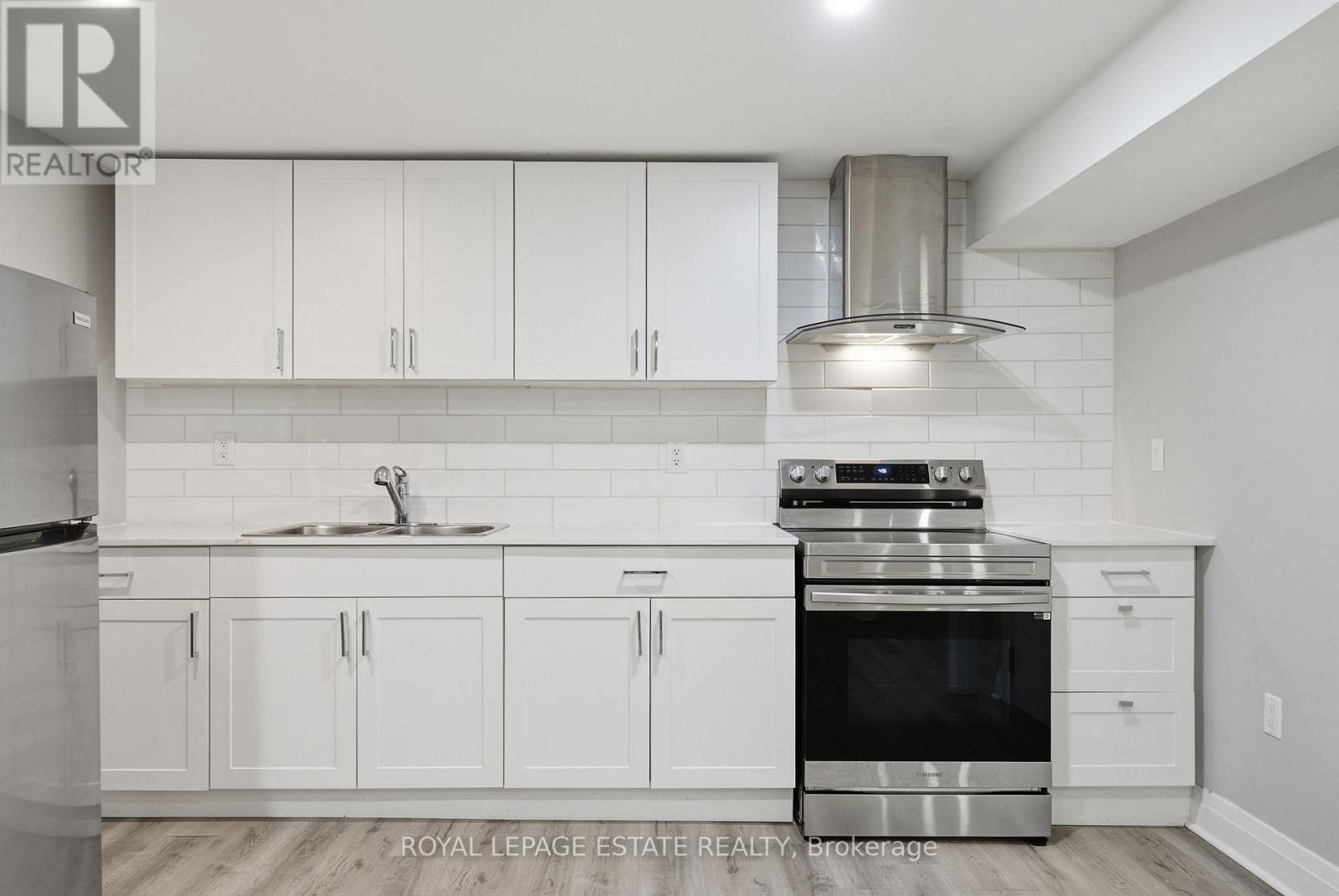 253 Michael Boulevard, Whitby, Ontario  L1N 5B2 - Photo 26 - E12800538